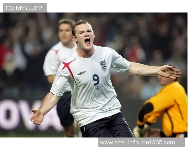 英格兰国家队庆祝鲁尼四十岁生日重温昔日辉煌瞬间