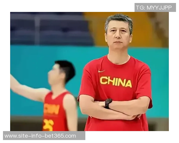 李弘权揭秘郭士强耳语内容强调防守专注比赛避免犯规的重要性